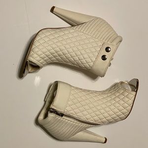 Kristin Cavalarri peep toe bootie
